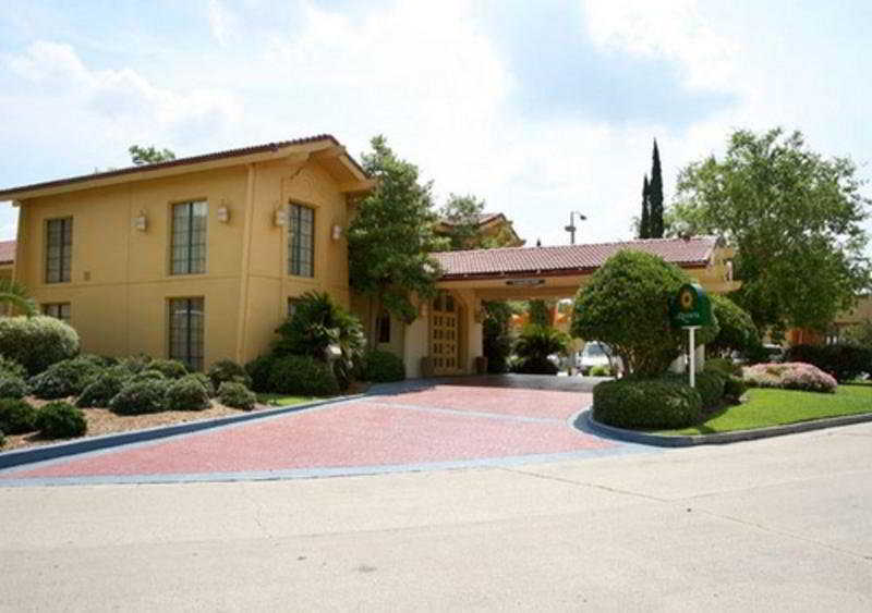 La Quinta Inn By Wyndham Baton Rouge University Area Exterior photo