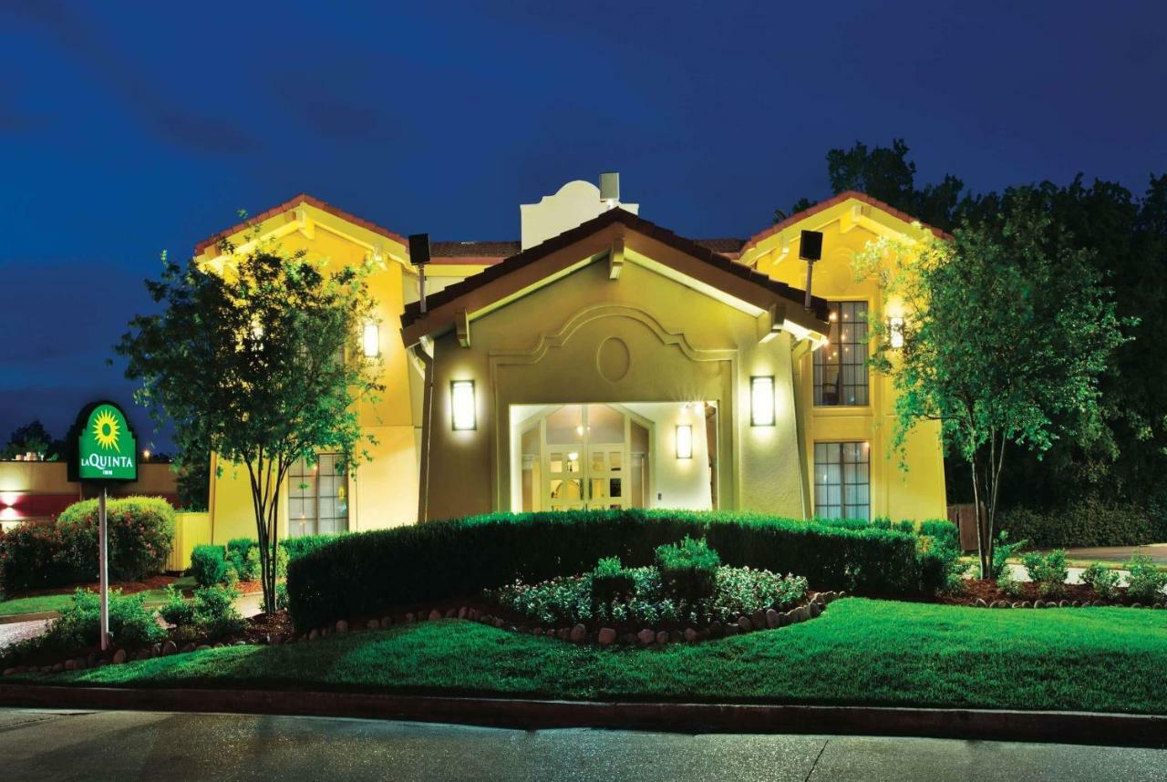 La Quinta Inn By Wyndham Baton Rouge University Area Exterior photo