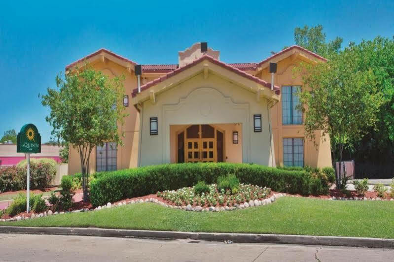 La Quinta Inn By Wyndham Baton Rouge University Area Exterior photo